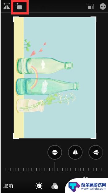 苹果手机怎么将图片镜像翻转 iOS照片编辑功能中如何进行镜面翻转