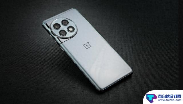 想用8年不卡顿，这4款“24GB+1TB”手机最适合，性能无敌了