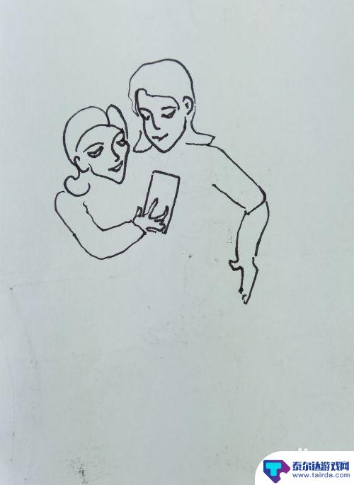 看手机的人怎么画 如何画简笔画二人一起看手机
