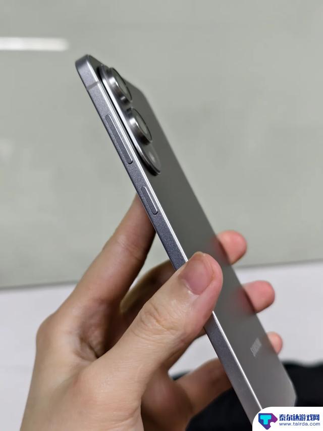 5mm,容量超过7000mAh!下半年旗舰手机将彻底革新