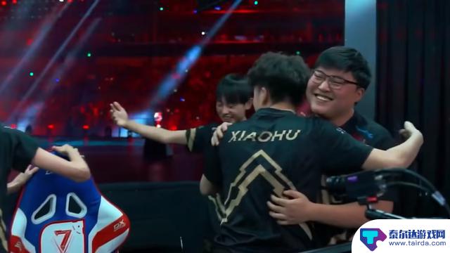 Faker支持Uzi入选名人堂,小狗当之无愧