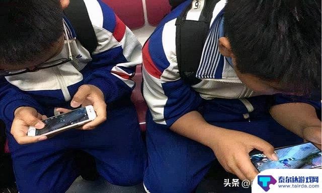 央媒称王者荣耀为“精神鸦片”,然而,令人意外的是,它创造了新纪录