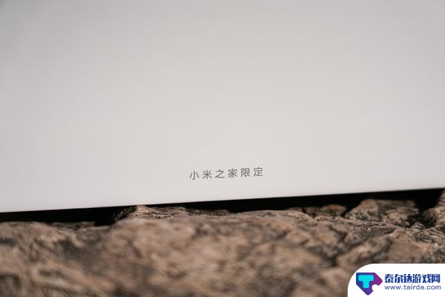 小米MIX Flip 2手机评测:折叠屏新宠,女性时尚必备单品